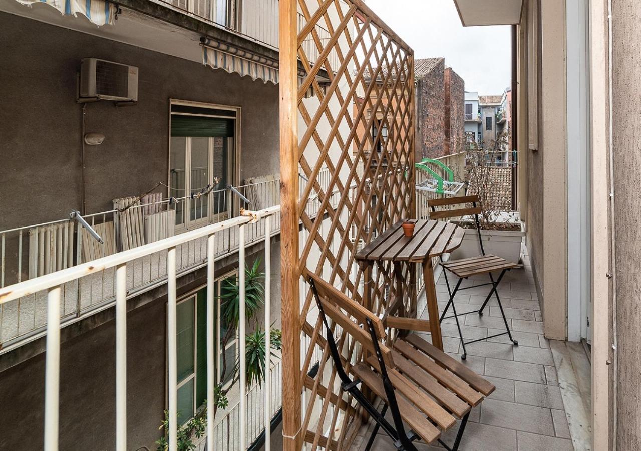 Bed & Breakfast Firenze คาตาเนีย ภายนอก รูปภาพ